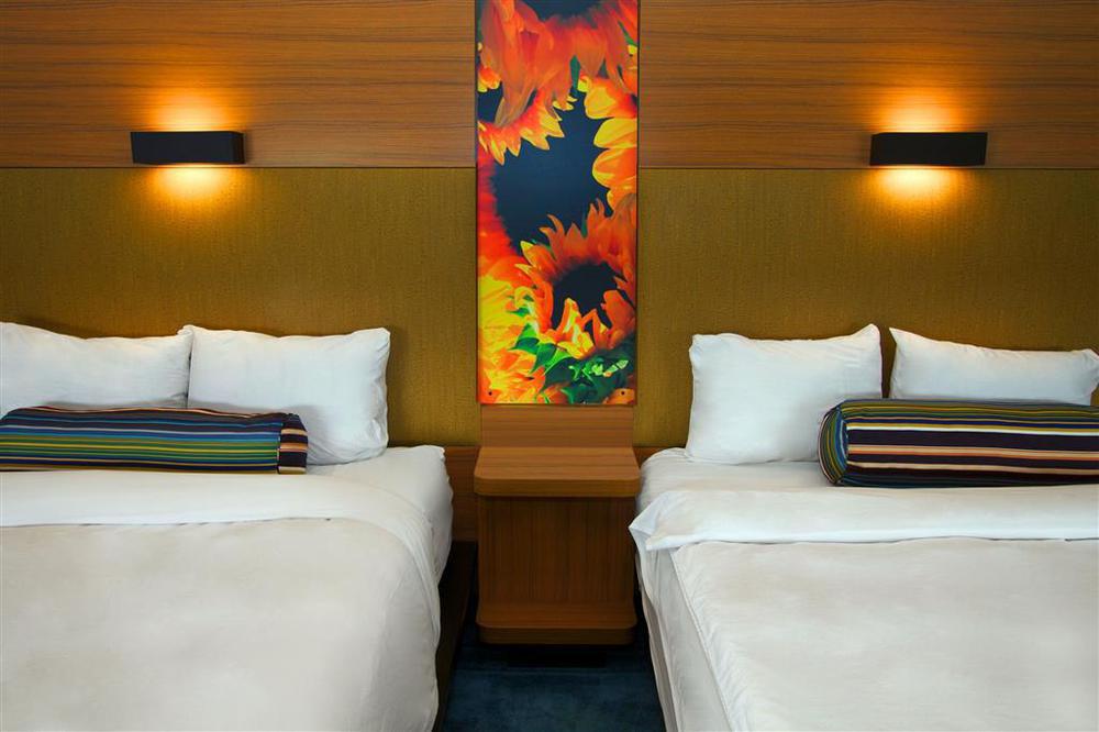 Hotel Aloft Tulsa Downtown Pokoj fotografie